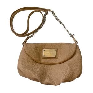Nine West Vegan Leather Crossbody Bag Purse Chain Strap Zip Pocket Tan Neutral